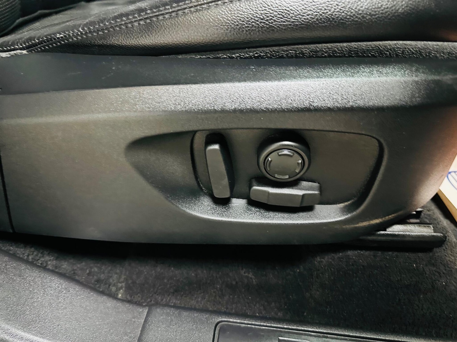 Used Land Rover Discovery Sport 2016 for sale - 76855626: Photo 30