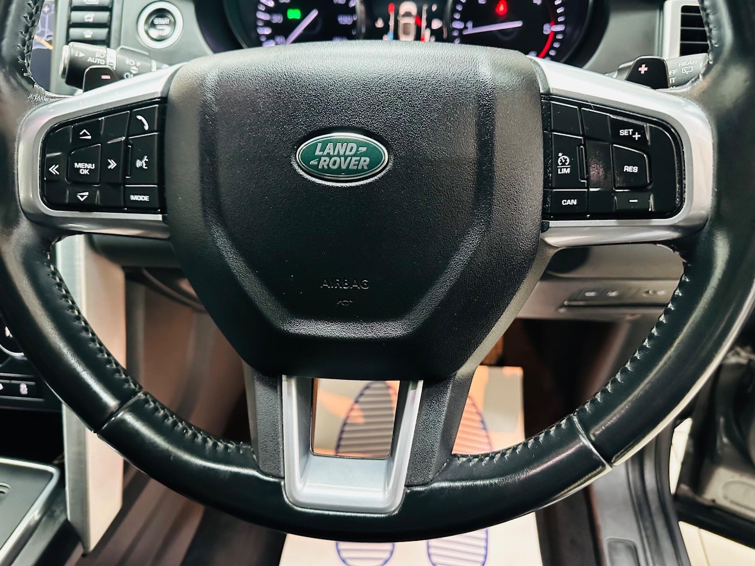 Used Land Rover Discovery Sport 2016 for sale - 76855626: Photo 33