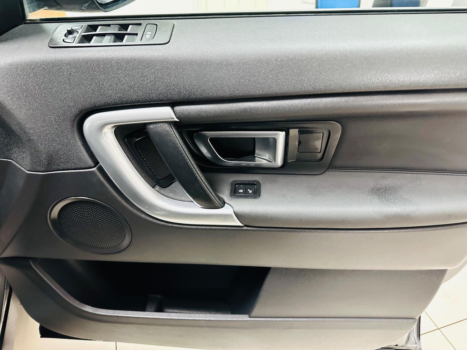 Used Land Rover Discovery Sport 2016 for sale - 76855626: Photo 38