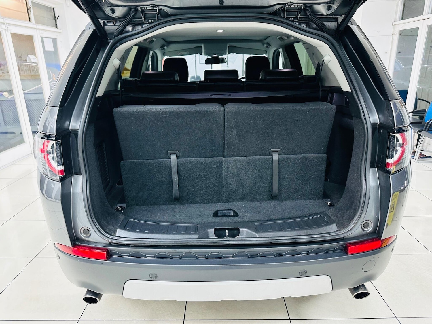 Used Land Rover Discovery Sport 2016 for sale - 76855626: Photo 45