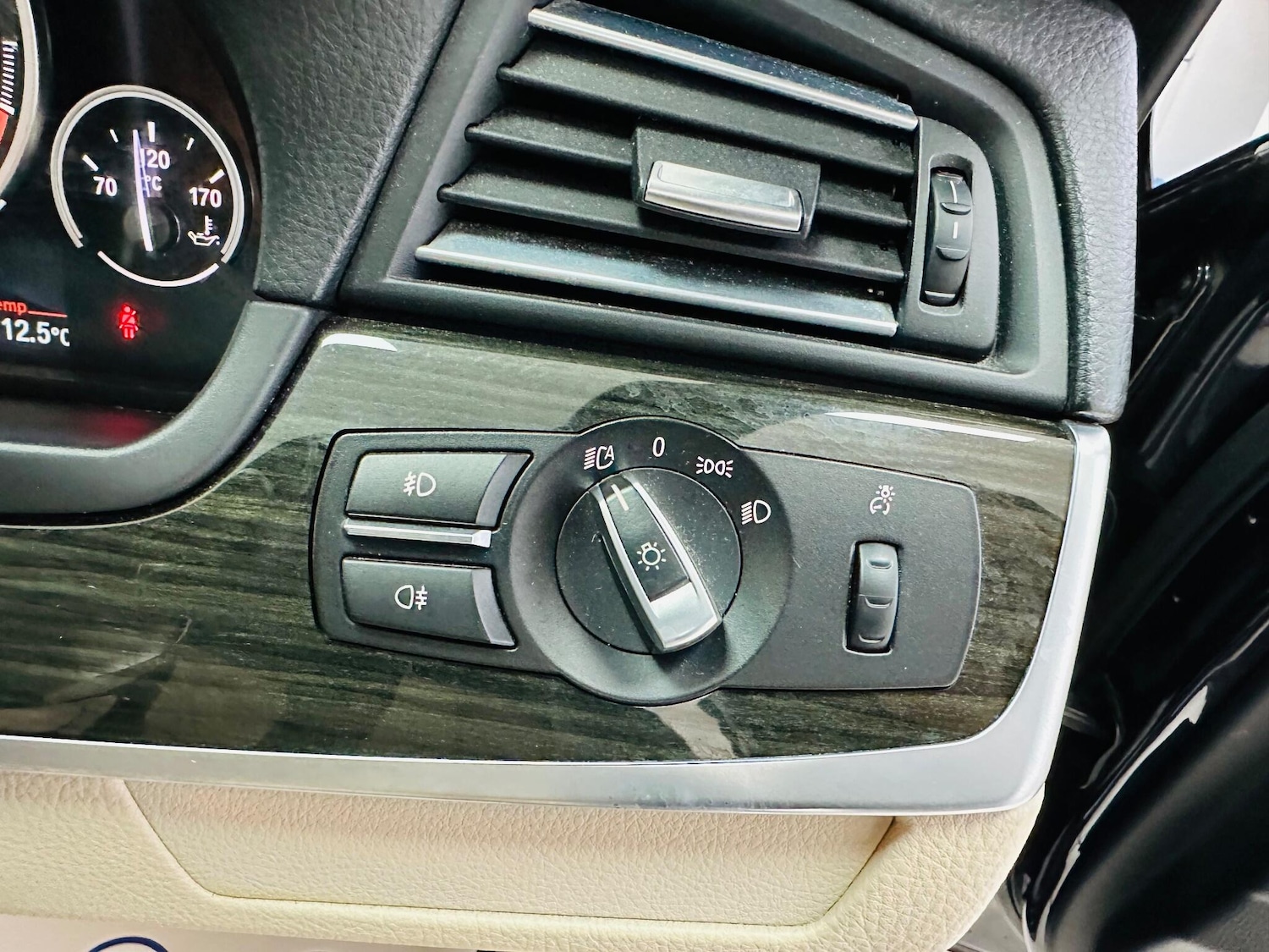 Used BMW 5 Series 2013 for sale - 76926335: Photo 15