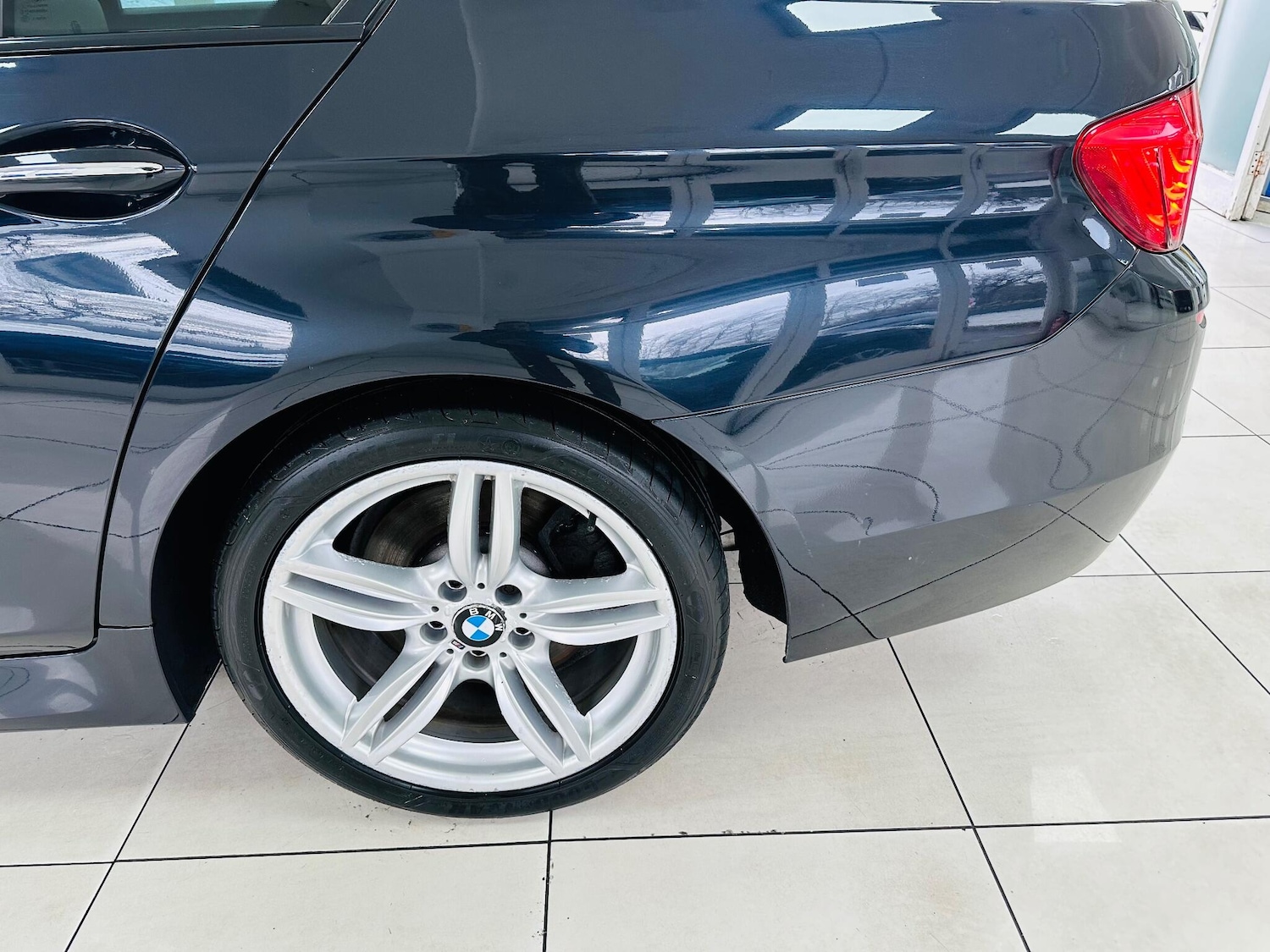 Used BMW 5 Series 2013 for sale - 76926335: Photo 35