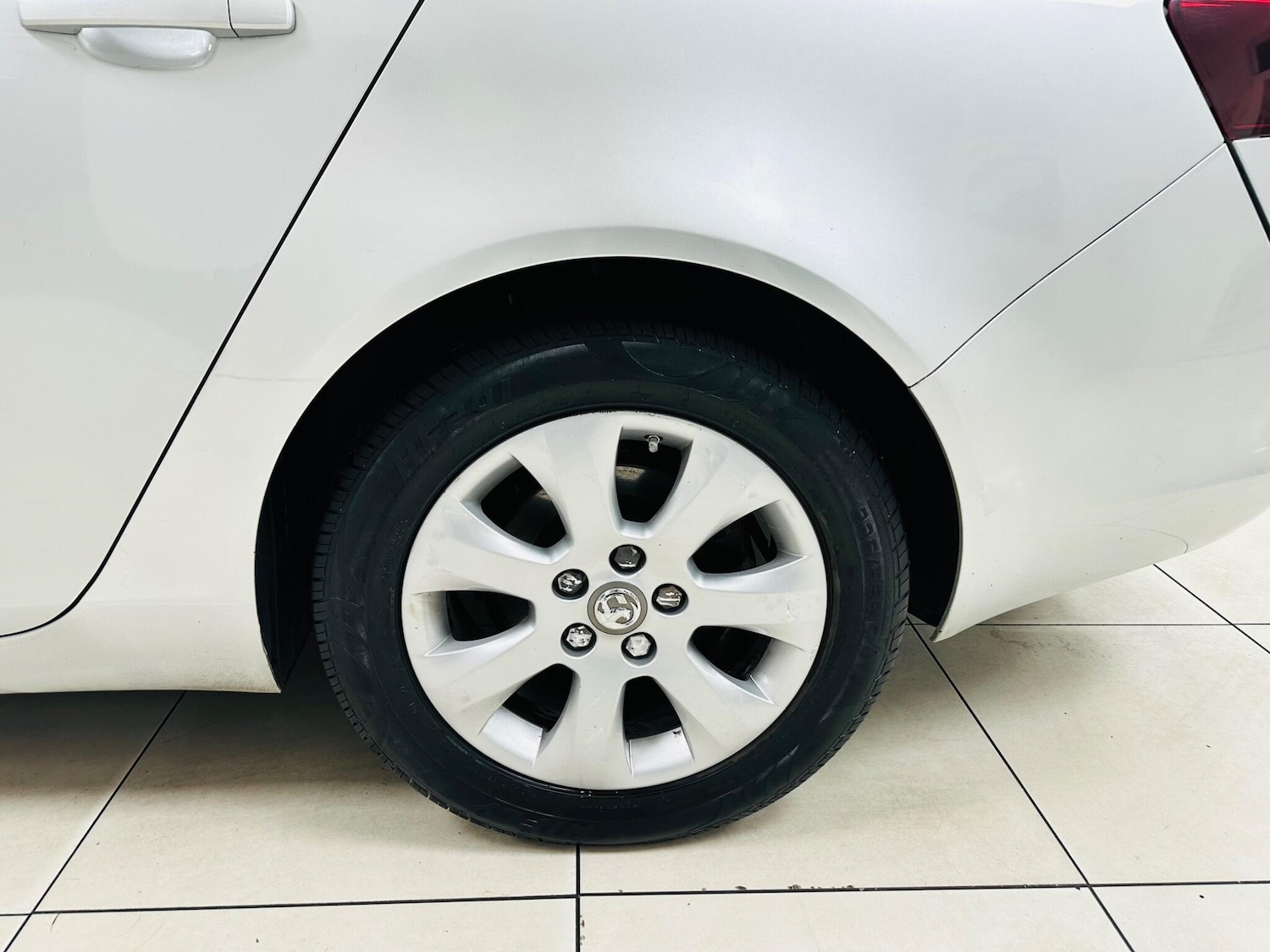 Used Vauxhall Insignia 2016 for sale - 76377863: Photo 10
