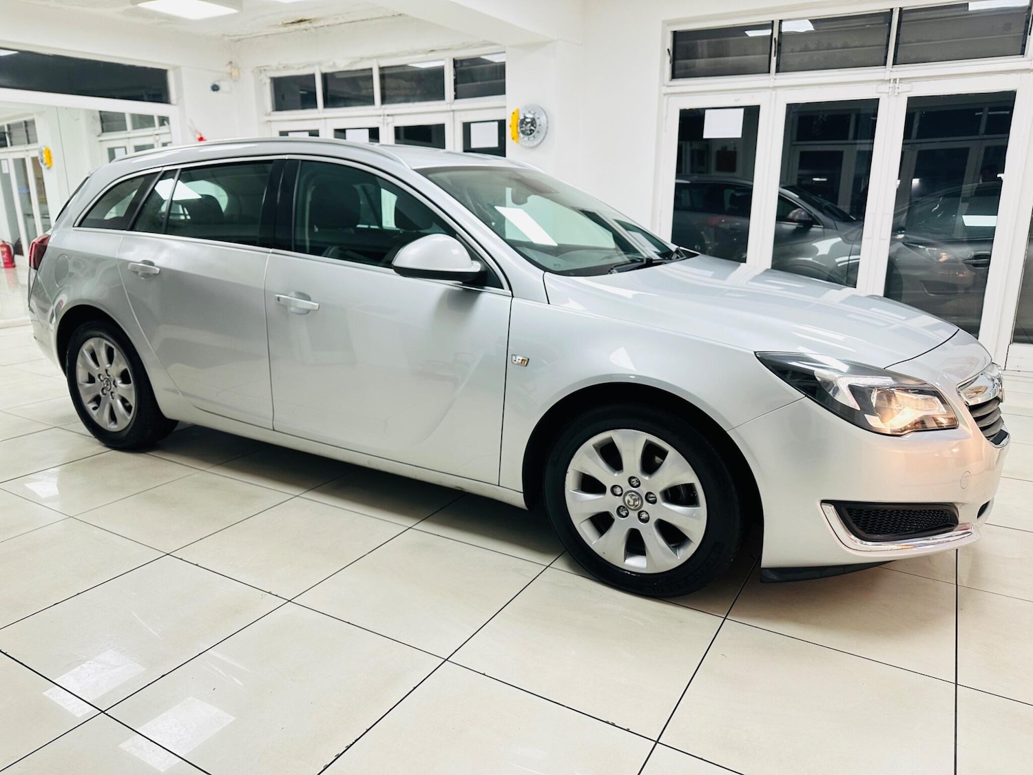 Used Vauxhall Insignia 2016 for sale - 76377863: Photo 15