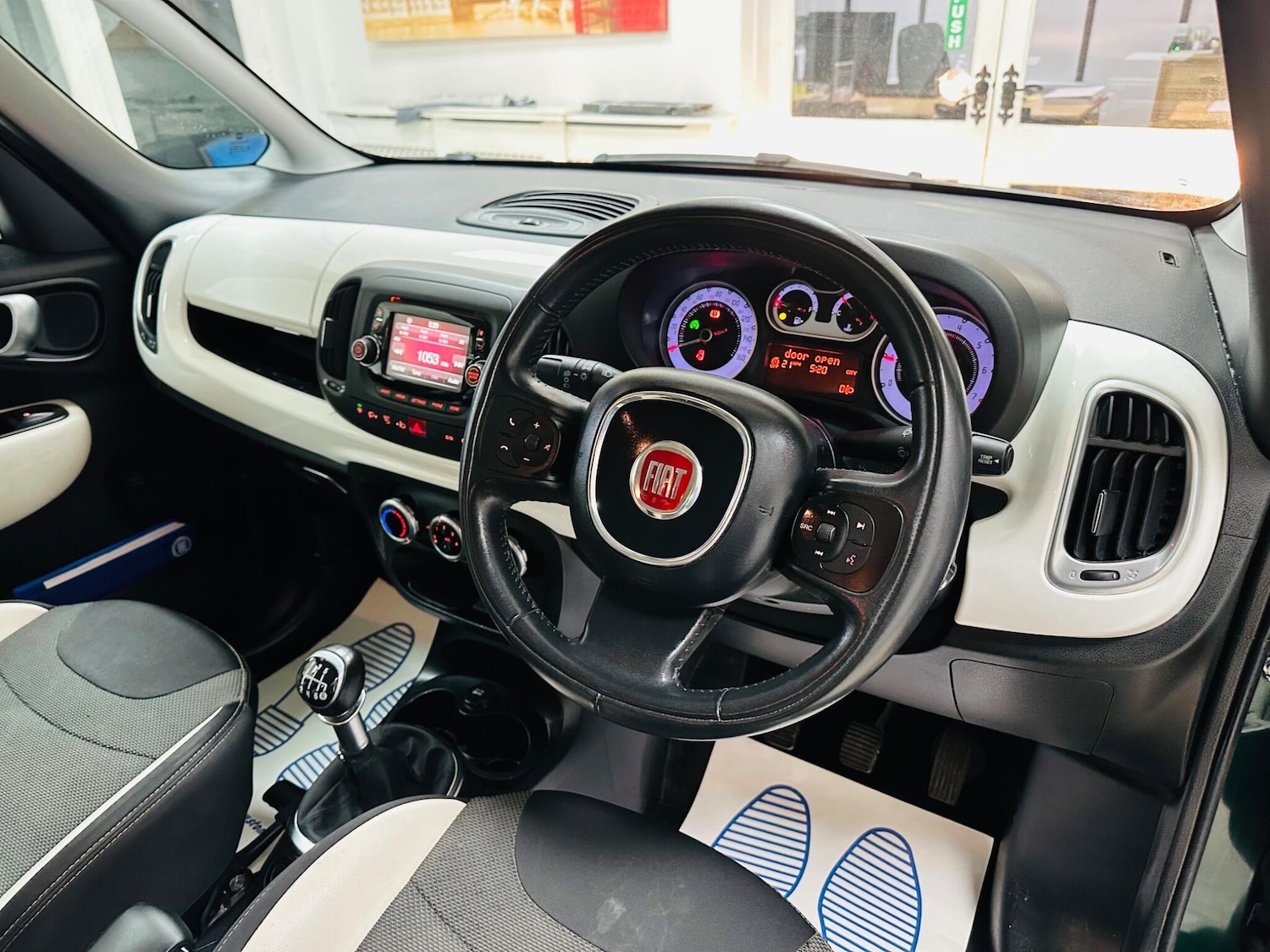 Used Fiat 500L 2014 for sale - 77537661: Photo 10