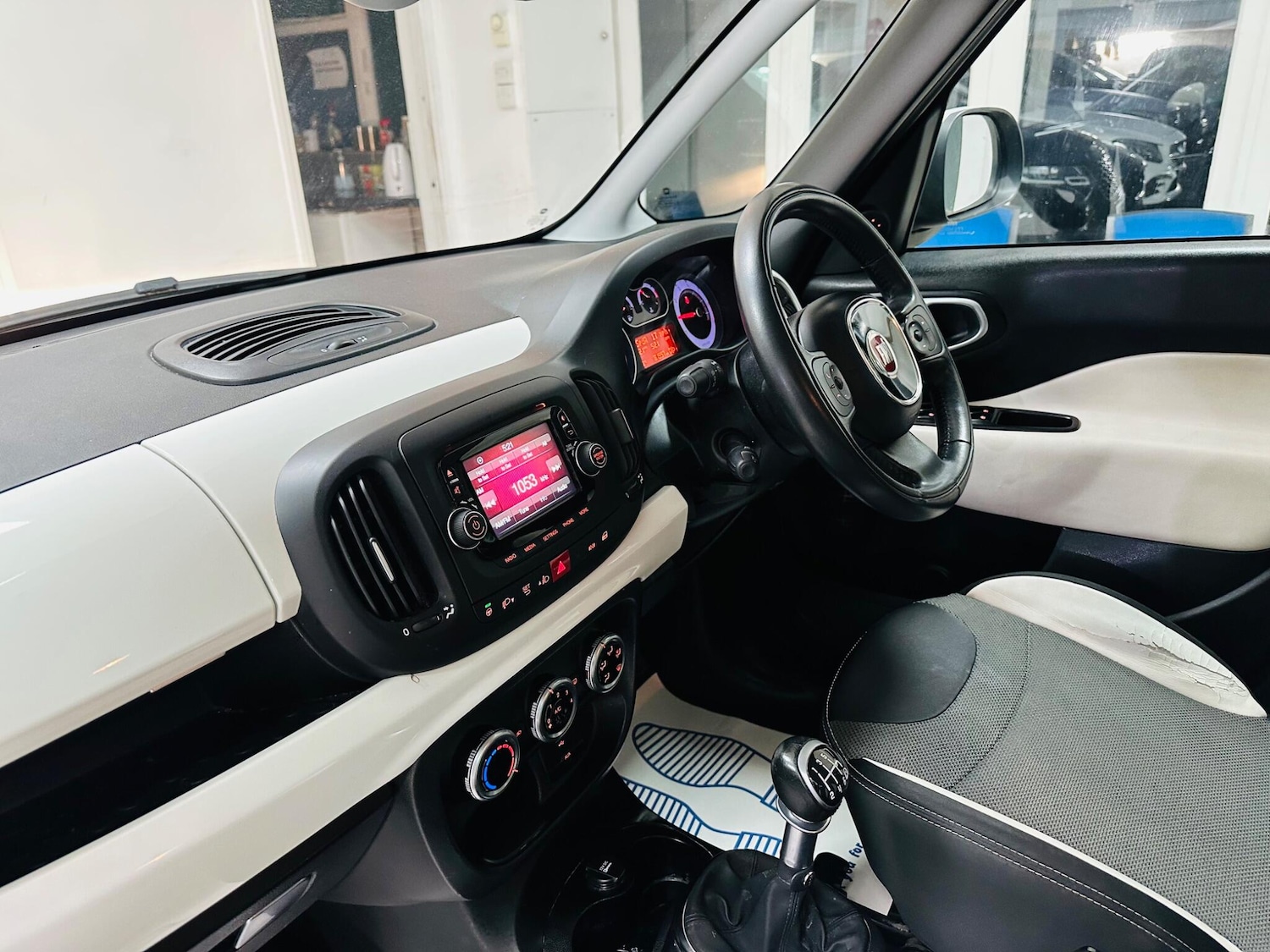 Used Fiat 500L 2014 for sale - 77537661: Photo 21