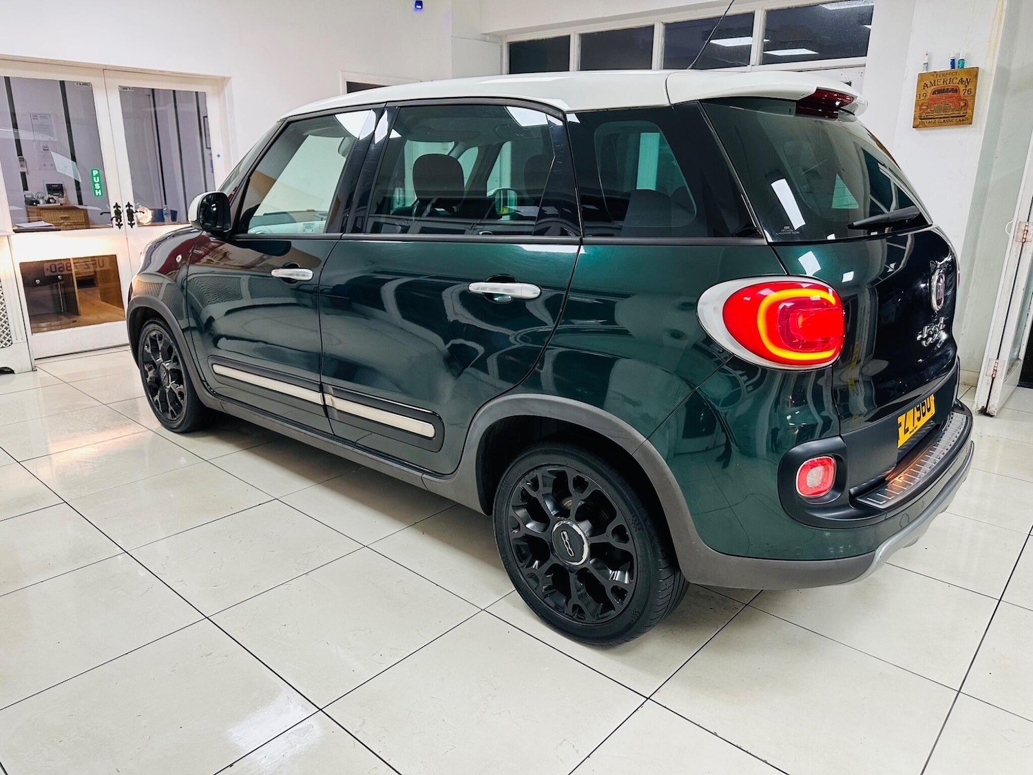 Used Fiat 500L 2014 for sale - 77537661: Photo 35