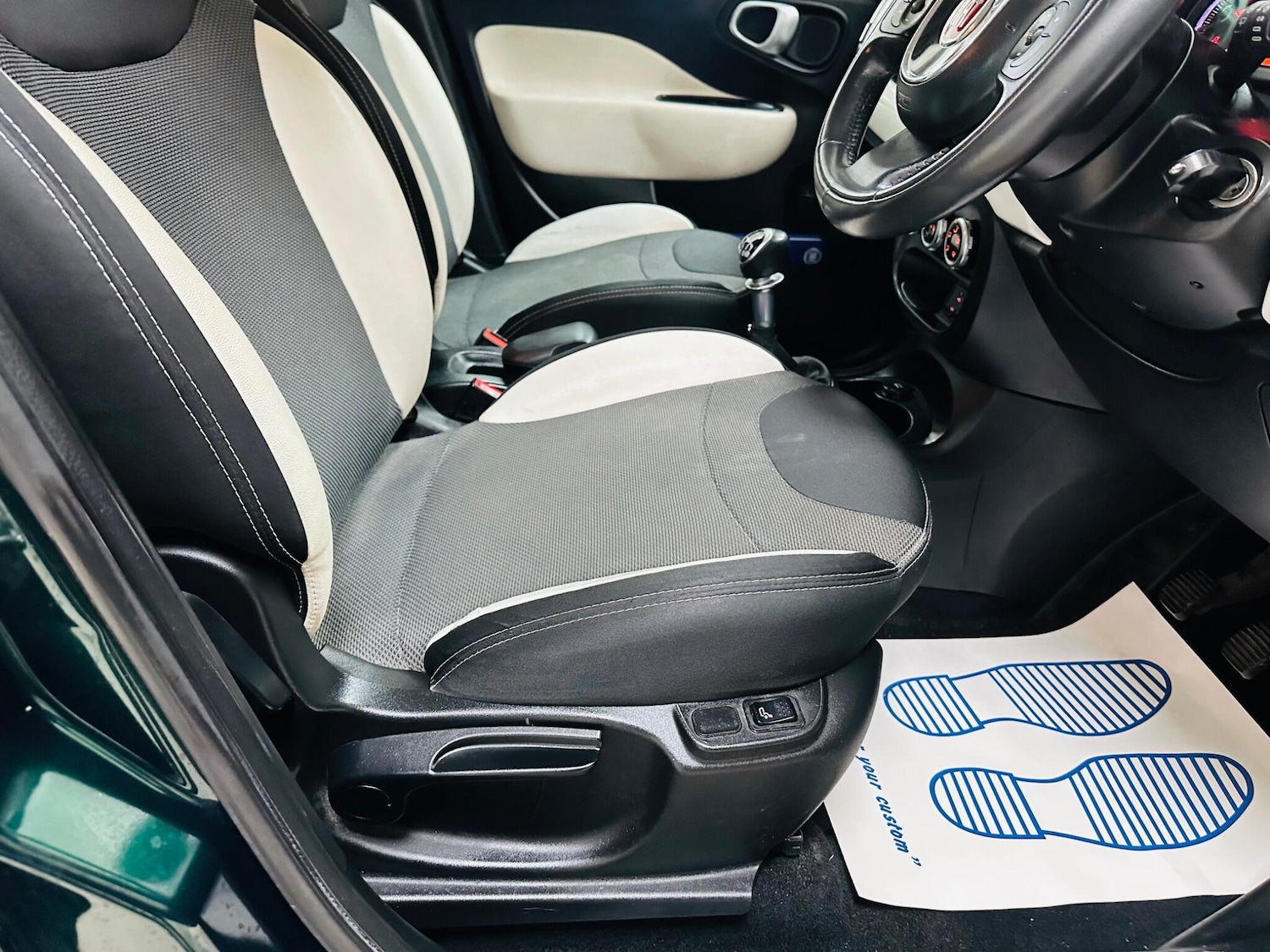 Used Fiat 500L 2014 for sale - 77537661: Photo 40