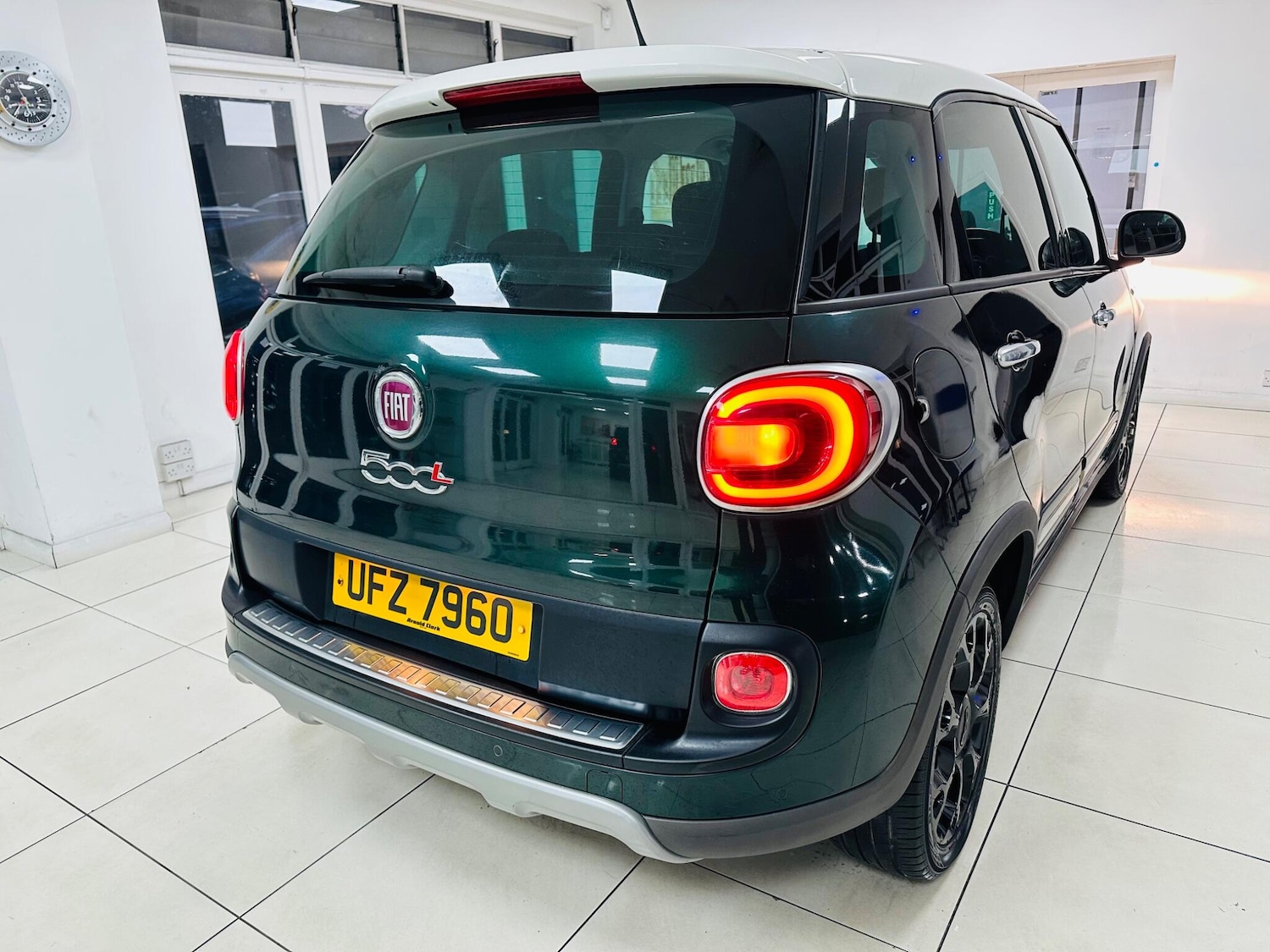 Used Fiat 500L 2014 for sale - 77537661: Photo 8