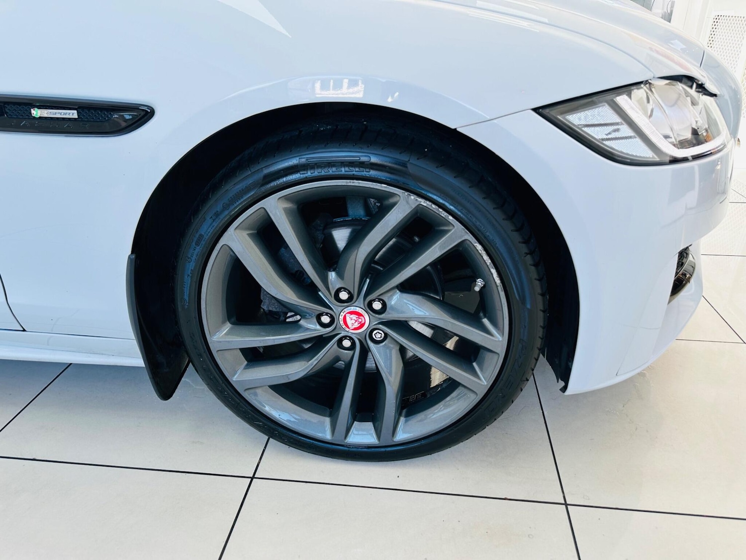 Used Jaguar XF 2017 for sale - 78171279: Photo 14