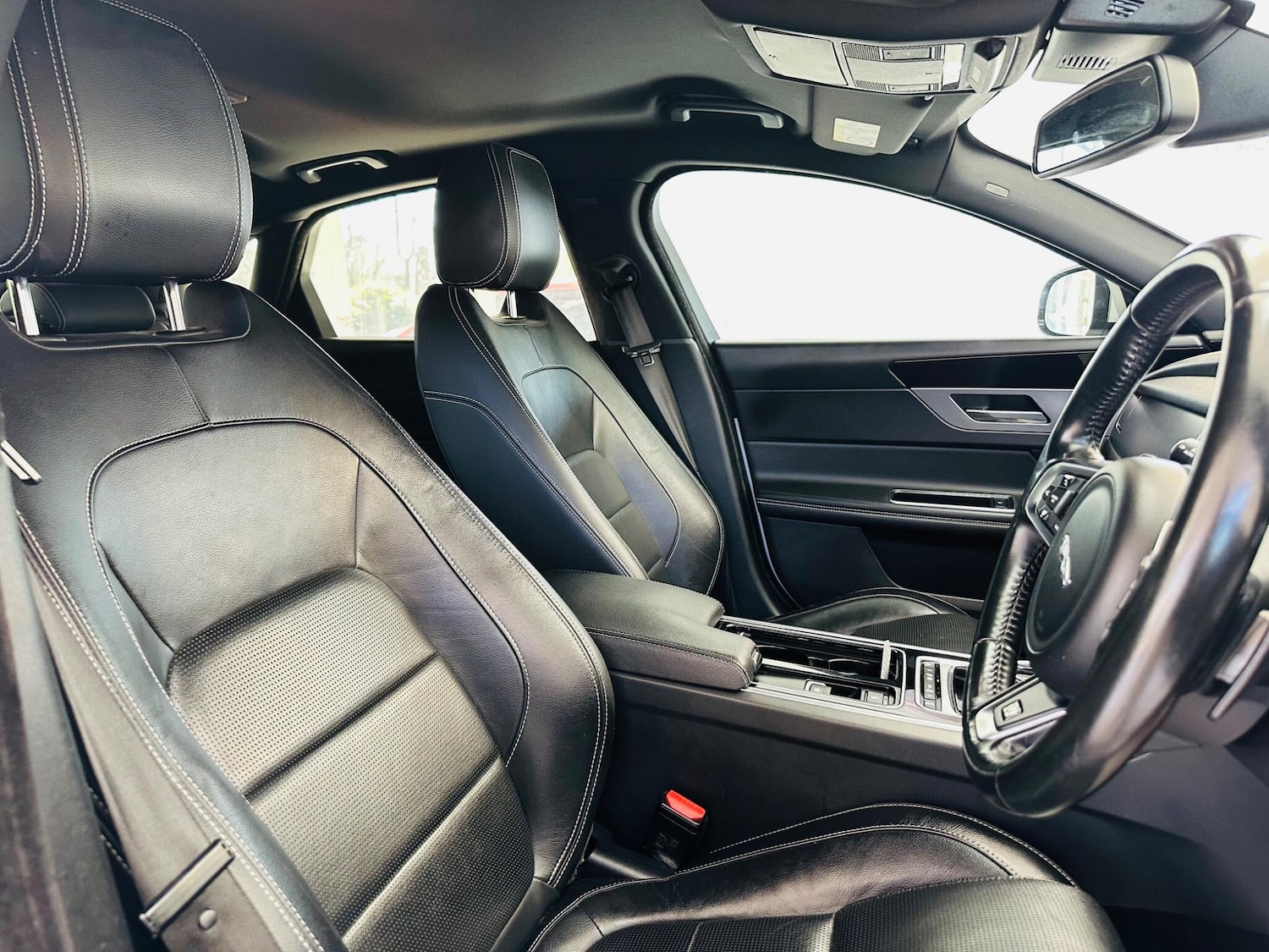 Used Jaguar XF 2017 for sale - 78171279: Photo 17