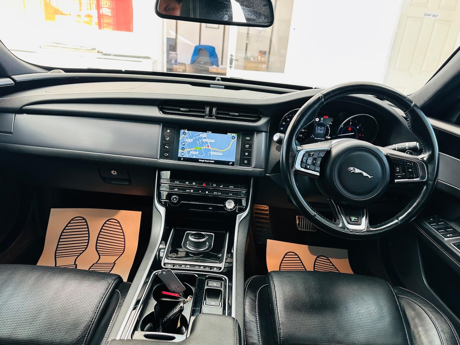 Used Jaguar XF 2017 for sale - 78171279: Photo 3