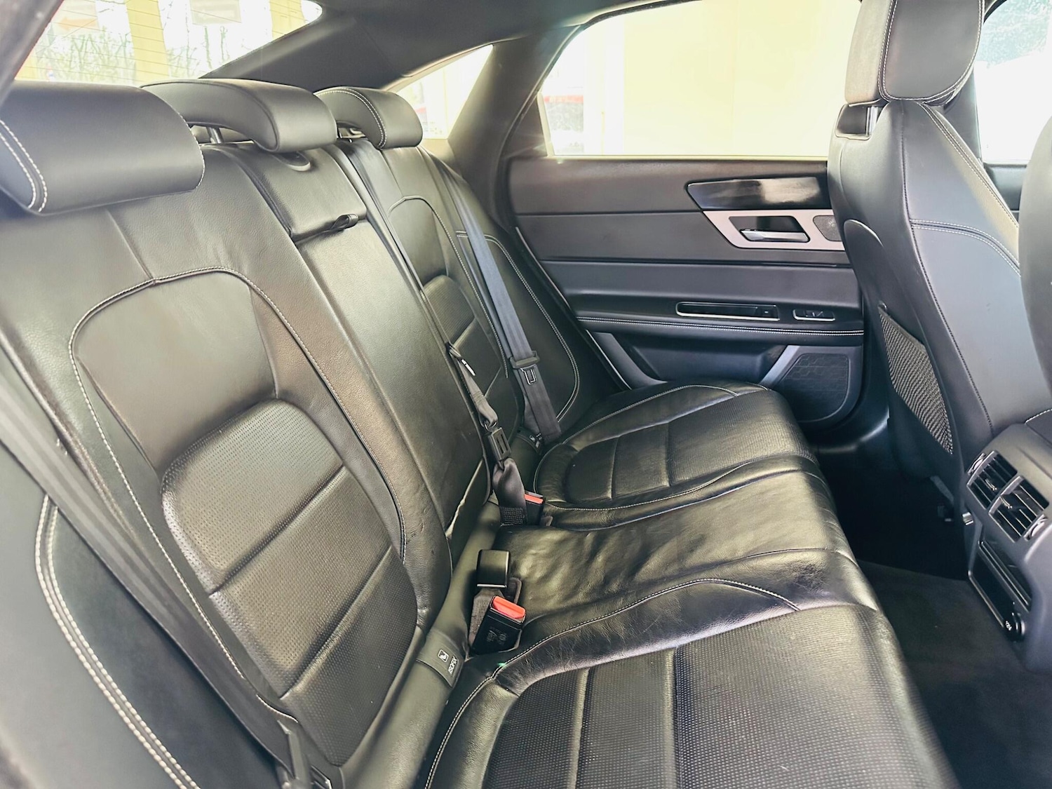 Used Jaguar XF 2017 for sale - 78171279: Photo 30