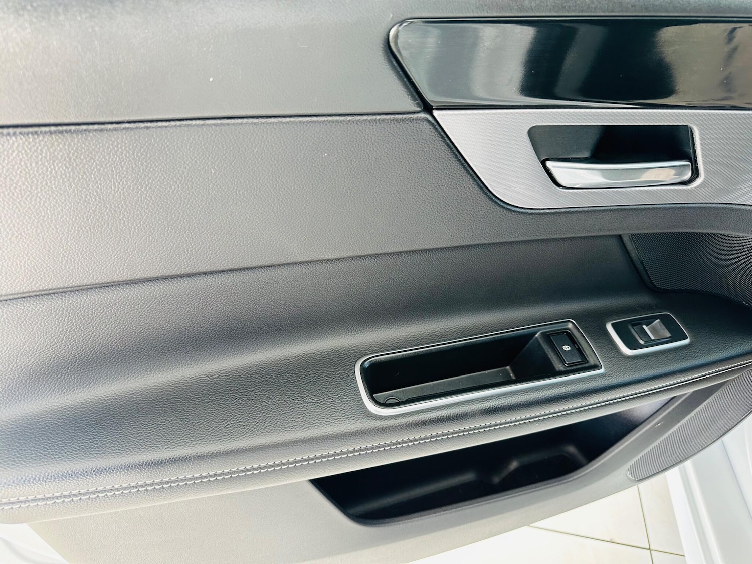 Used Jaguar XF 2017 for sale - 78171279: Photo 48