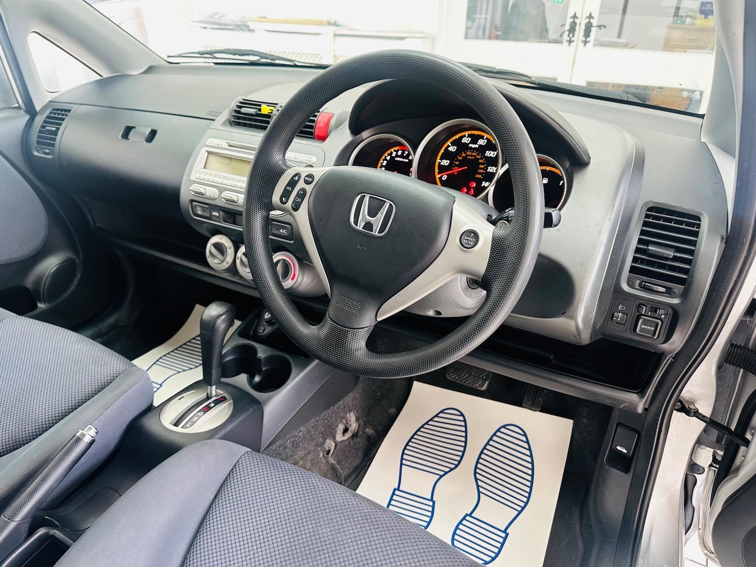 Vehicle 21