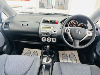 Used Honda Jazz 2006 for sale - 76001406: Photo