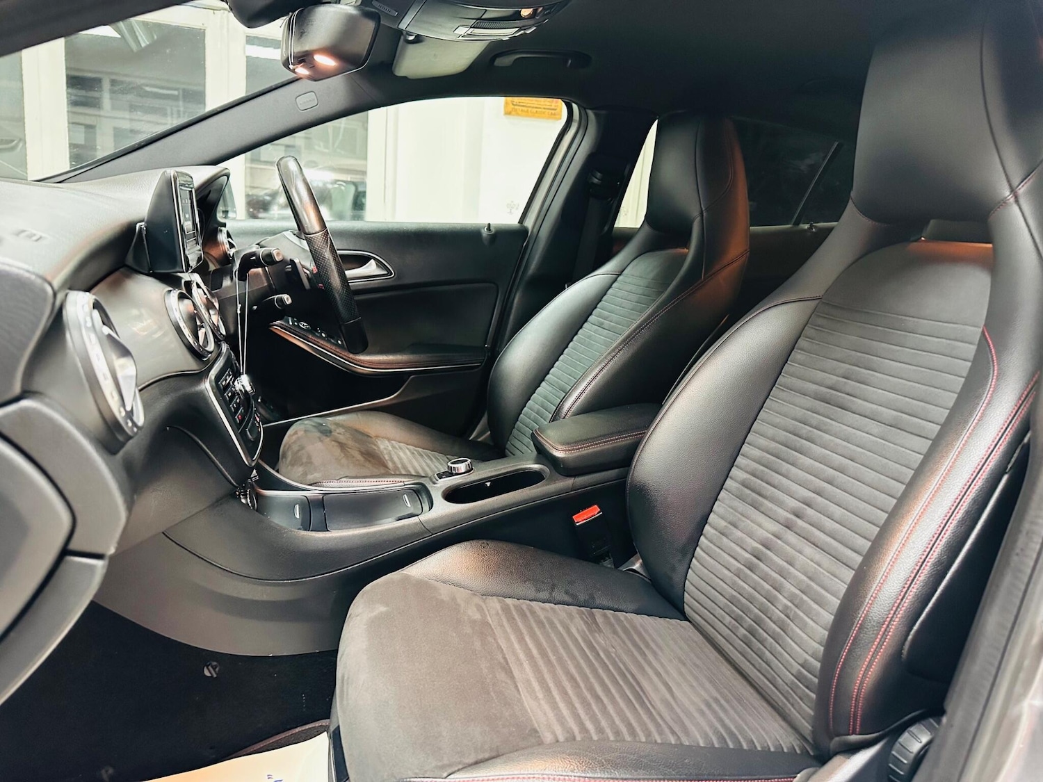 Used Mercedes-Benz GLA for sale - 76473765: Photo 31