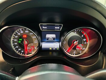 Used Mercedes-Benz GLA 2015 for sale - 76473765: Photo