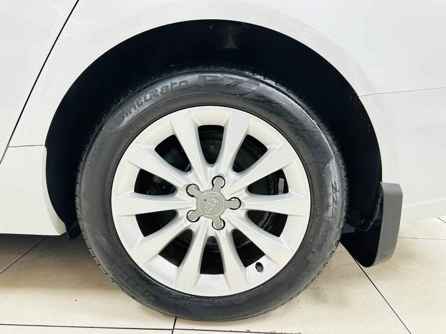 Used Audi A6 Saloon 2014 for sale - 77066775: Photo 16