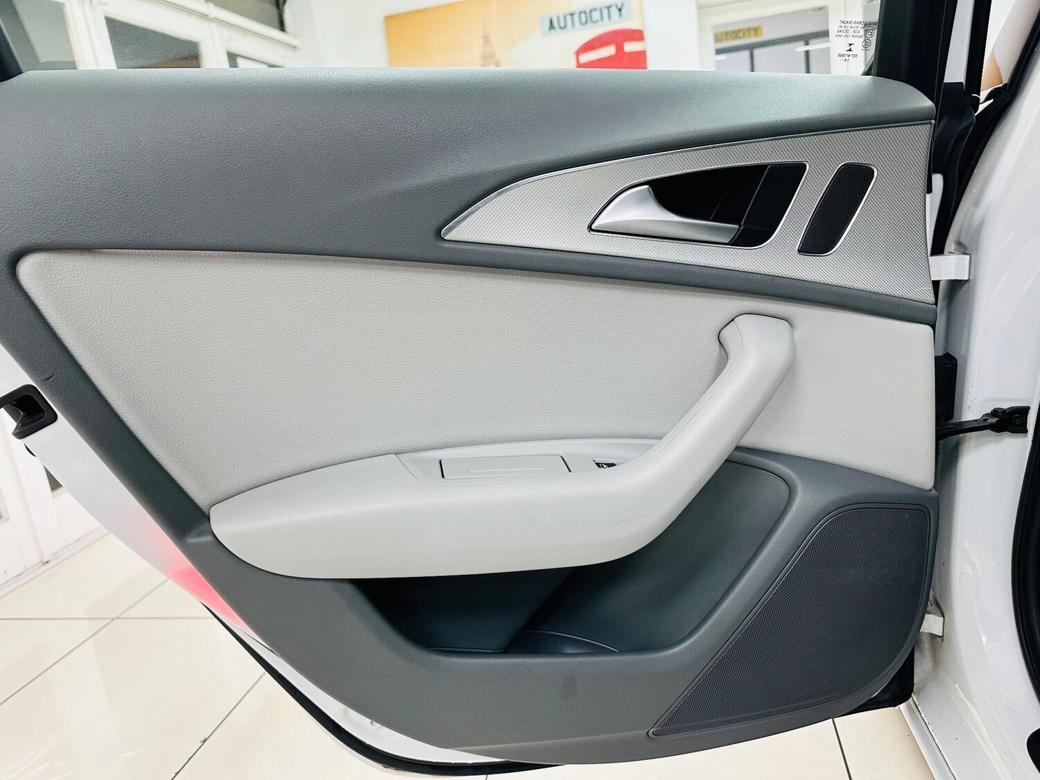 Used Audi A6 Saloon 2014 for sale - 77066775: Photo 33