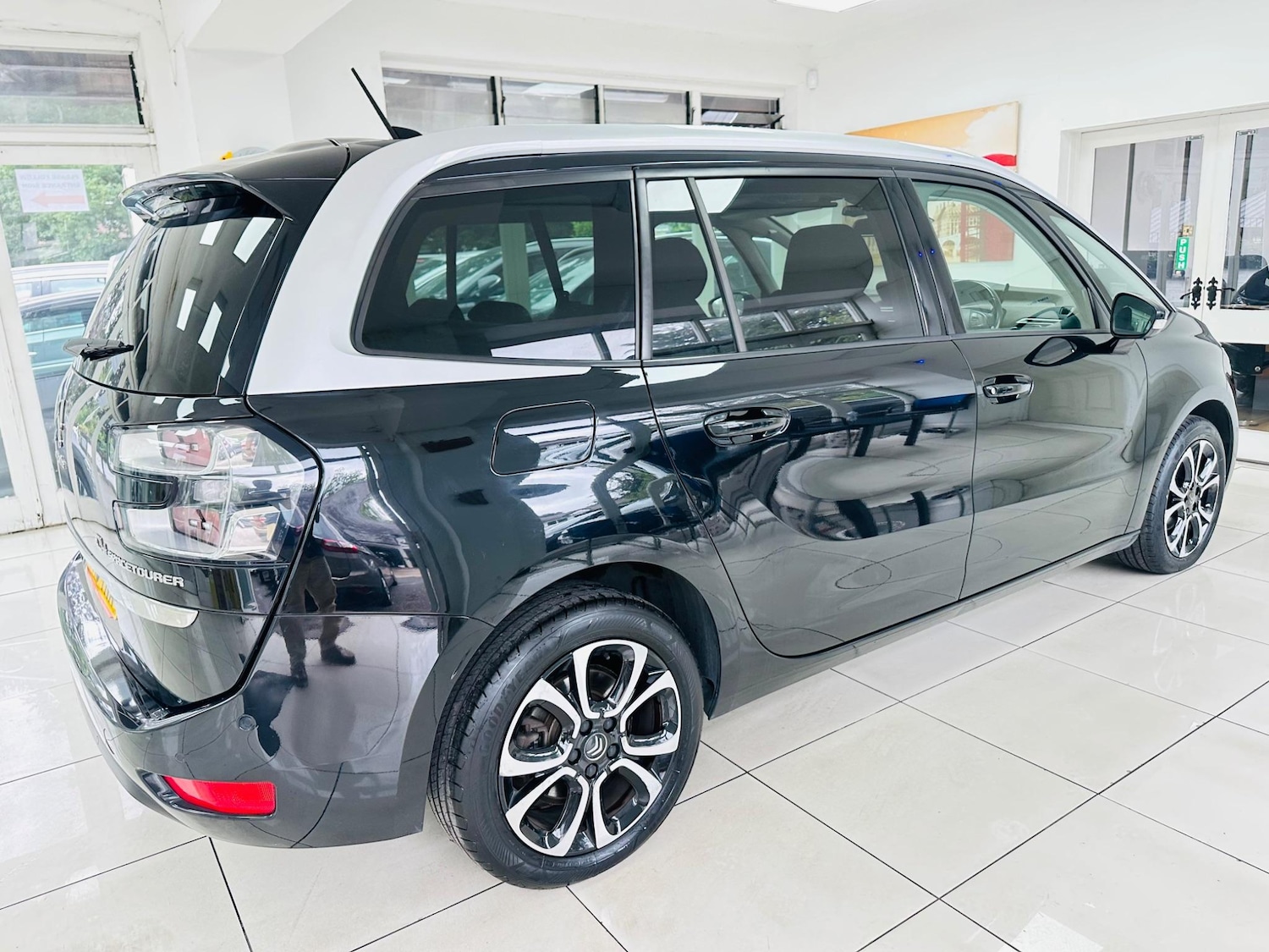 Used Citroen C4 Grand Picasso 2019 for sale - 76440342: Photo 23