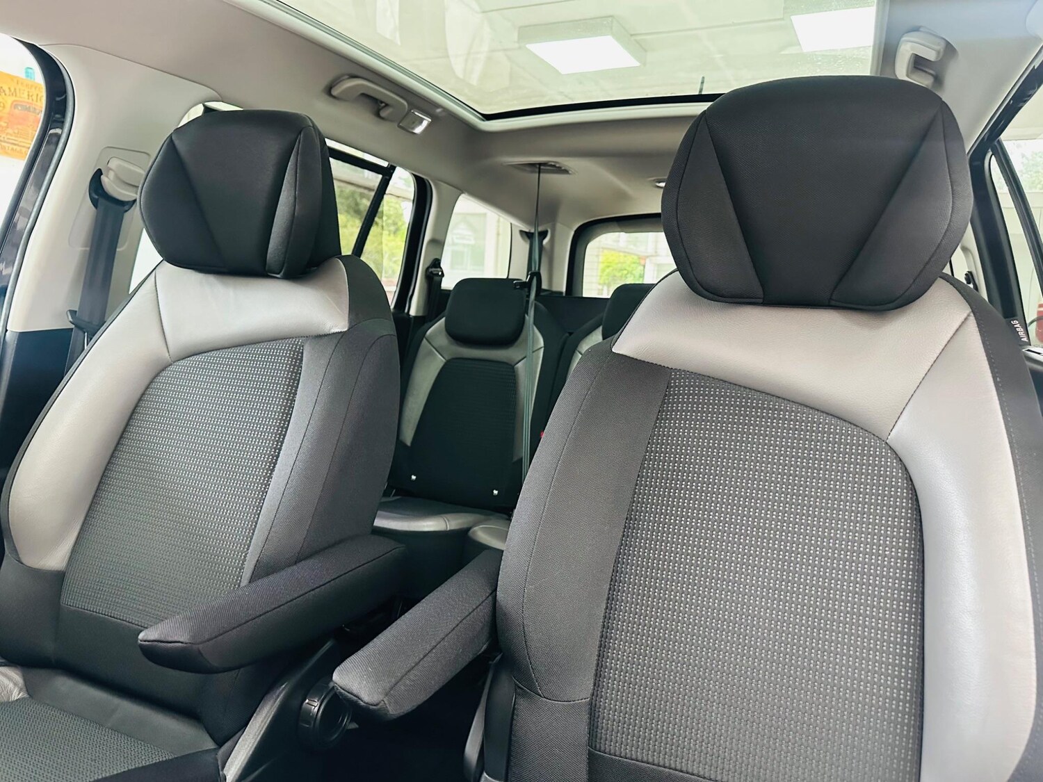 Used Citroen C4 Grand Picasso 2019 for sale - 76440342: Photo 40