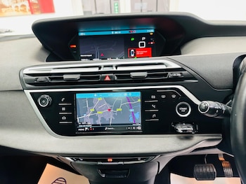 Used Citroen C4 Grand Picasso 2019 for sale - 76440342: Photo