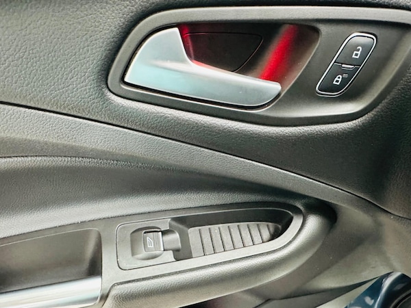 Used Ford Kuga 2019 for sale - 76247908: Photo 39
