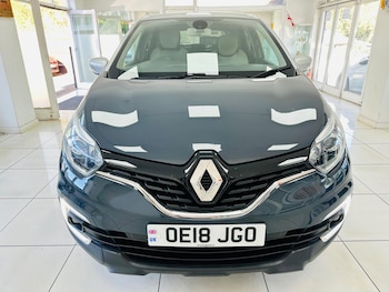 Used Renault Captur 2018 for sale - 79509534: Photo