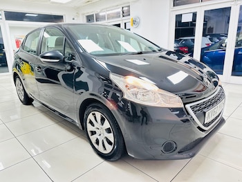 Used Peugeot 208 2012 for sale - 77016967: Photo