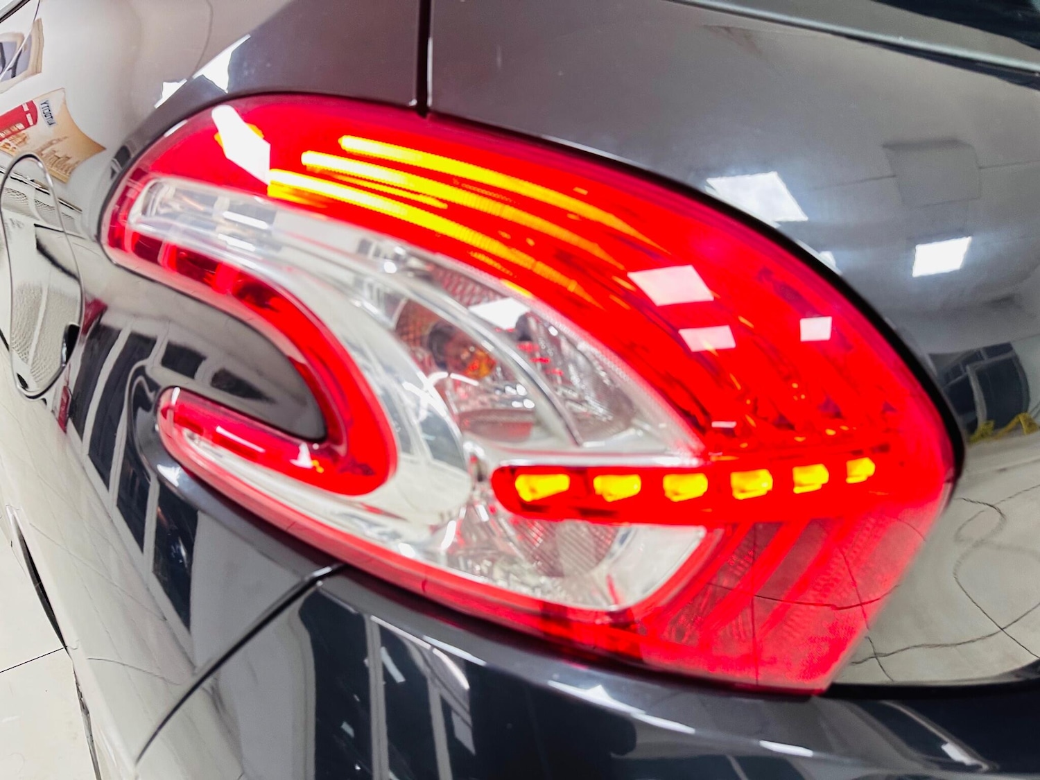 Used Peugeot 208 2012 for sale - 77016967: Photo 41