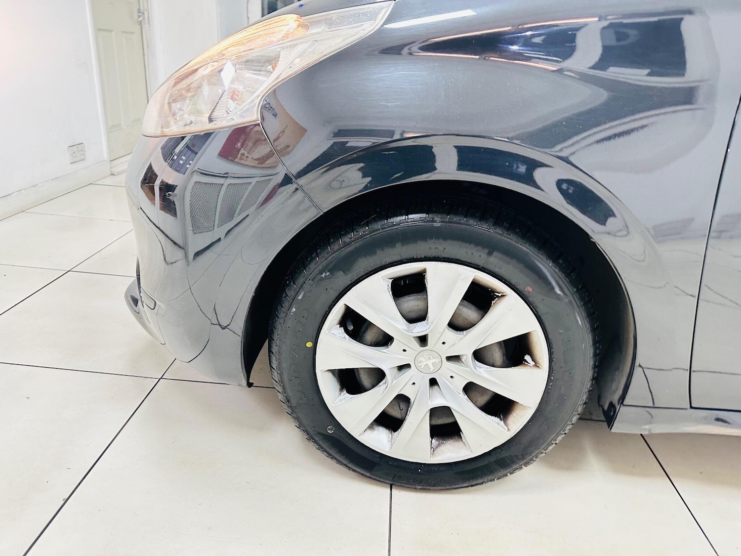 Used Peugeot 208 2012 for sale - 77016967: Photo 9