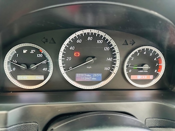 Used Mercedes-Benz C Class 2010 for sale - 79540091: Photo