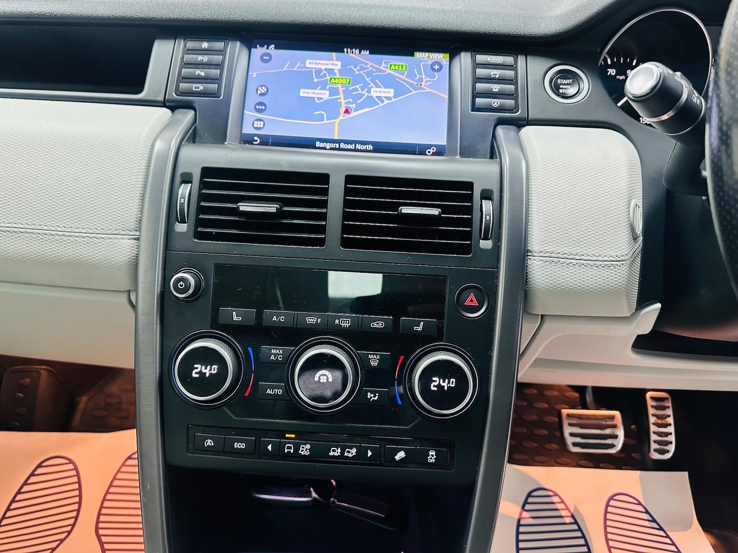 Used Land Rover Discovery Sport 2017 for sale - 76964328: Photo 15