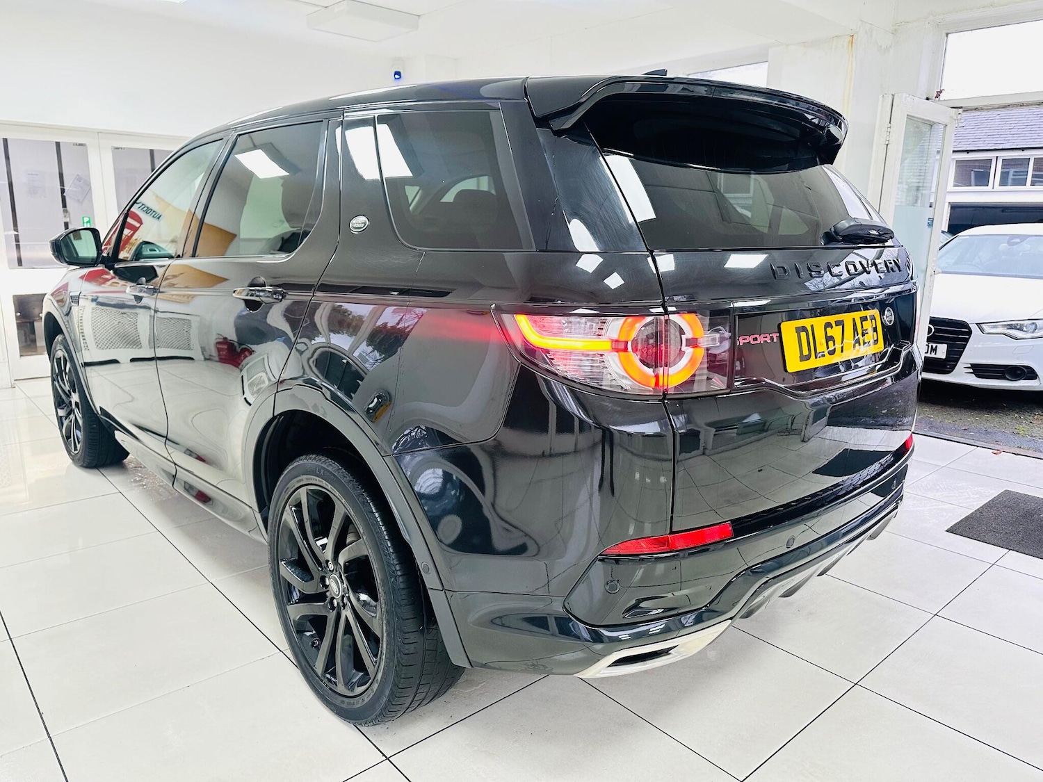 Used Land Rover Discovery Sport 2017 for sale - 76964328: Photo 23
