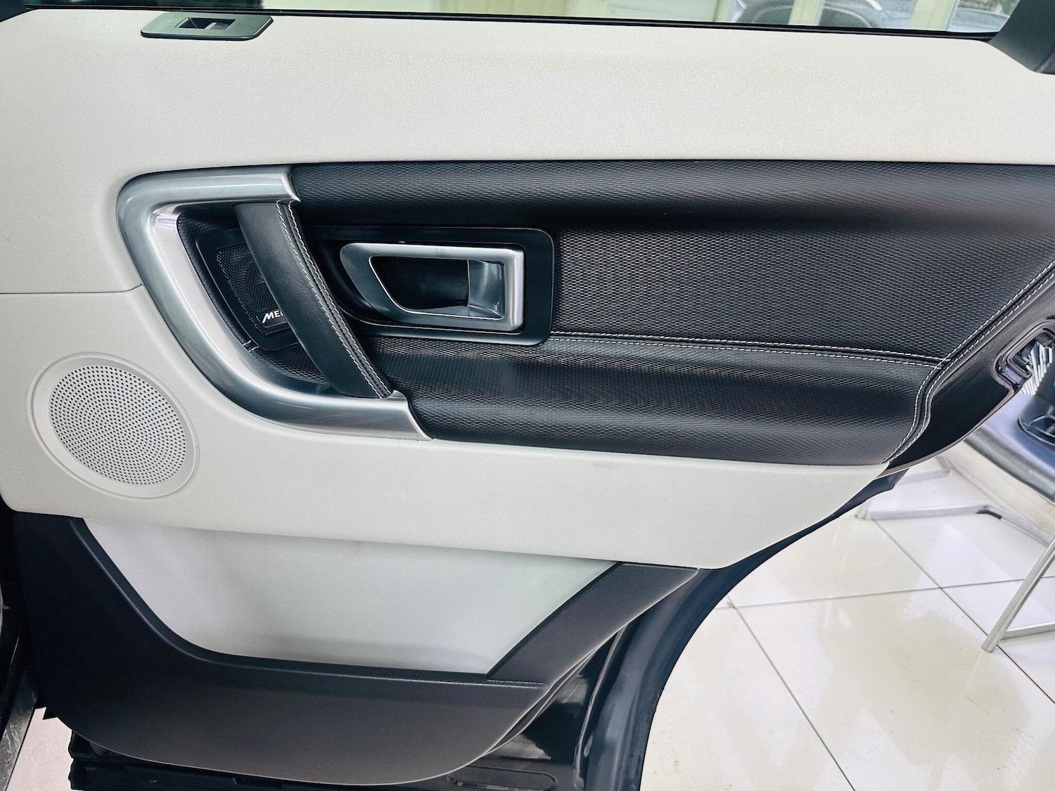 Used Land Rover Discovery Sport 2017 for sale - 76964328: Photo 51