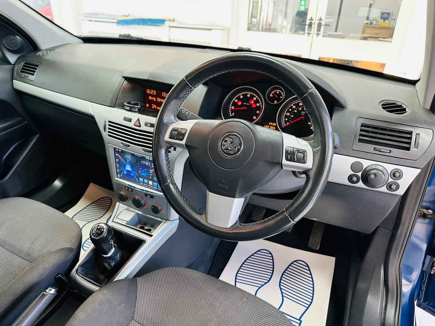 Used Vauxhall Astra 2010 for sale - 75950072: Photo 15