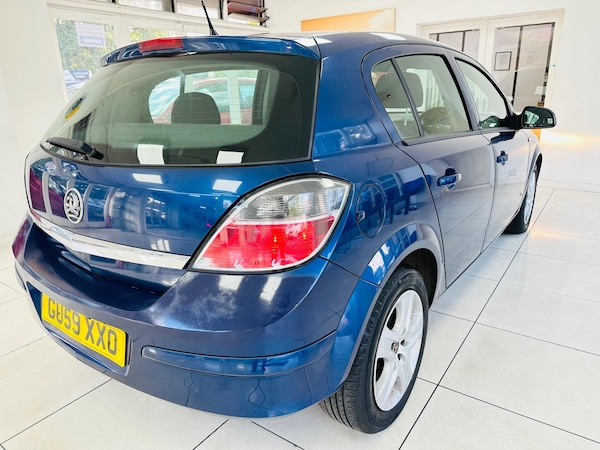Used Vauxhall Astra 2010 for sale - 75950072: Photo 22