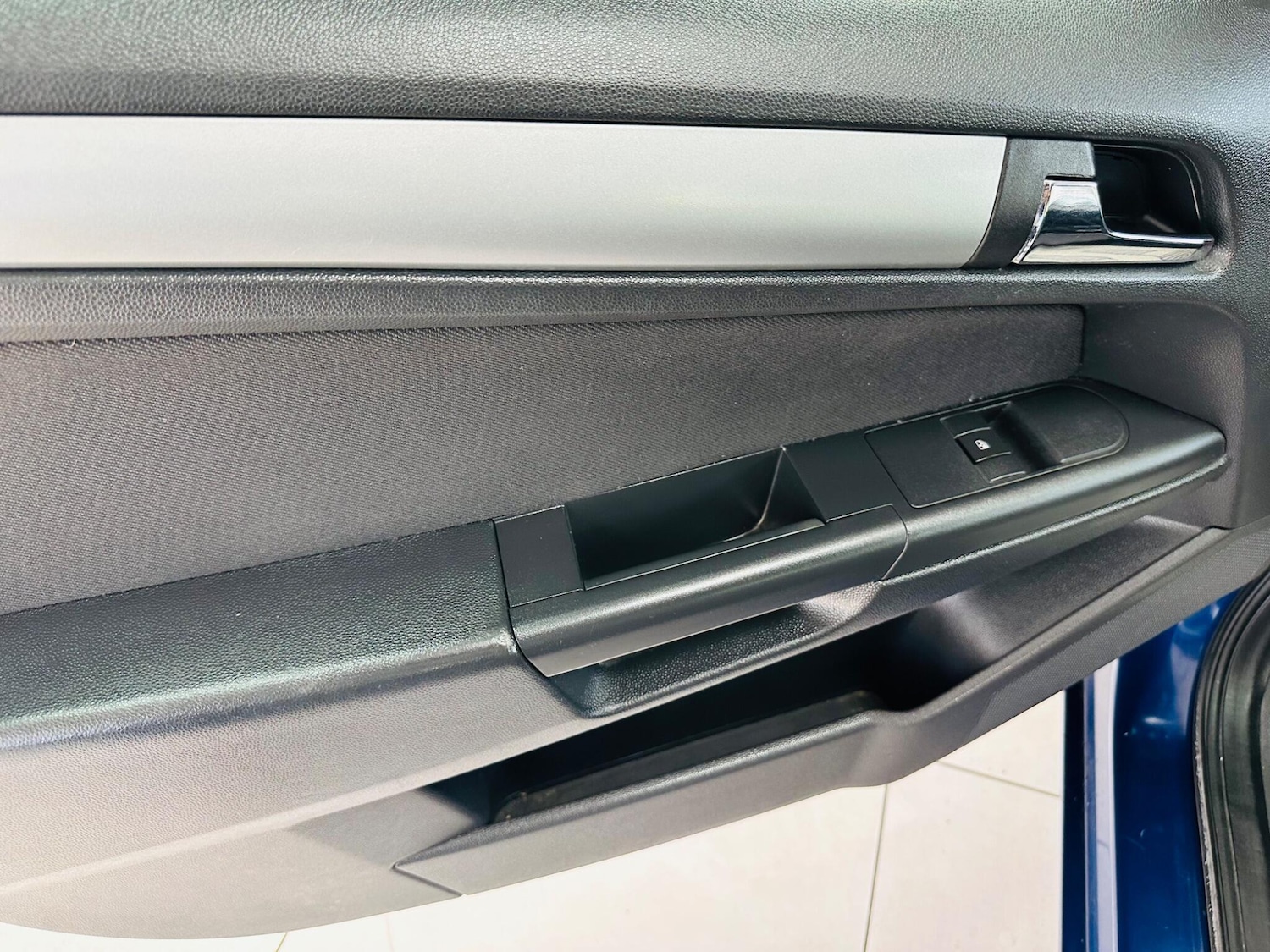 Used Vauxhall Astra 2010 for sale - 75950072: Photo 47