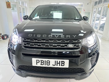 Used Land Rover Discovery Sport 2018 for sale - 78760032: Photo