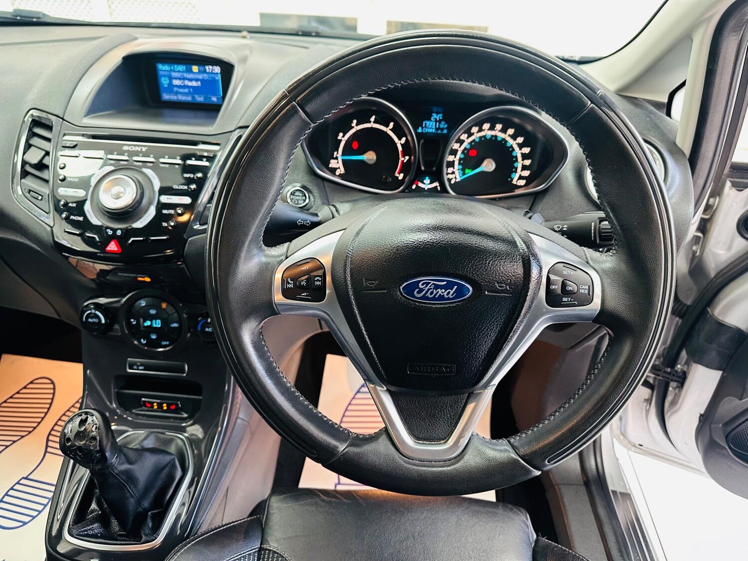 Used Ford Fiesta 2014 for sale - 76423277: Photo 14