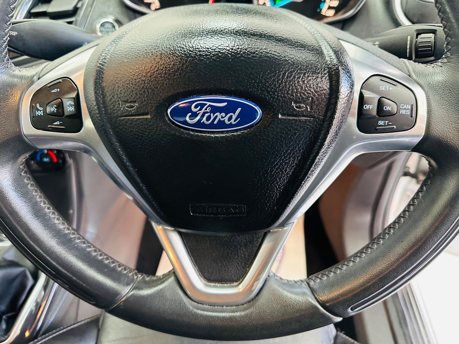 Used Ford Fiesta 2014 for sale - 76423277: Photo 21