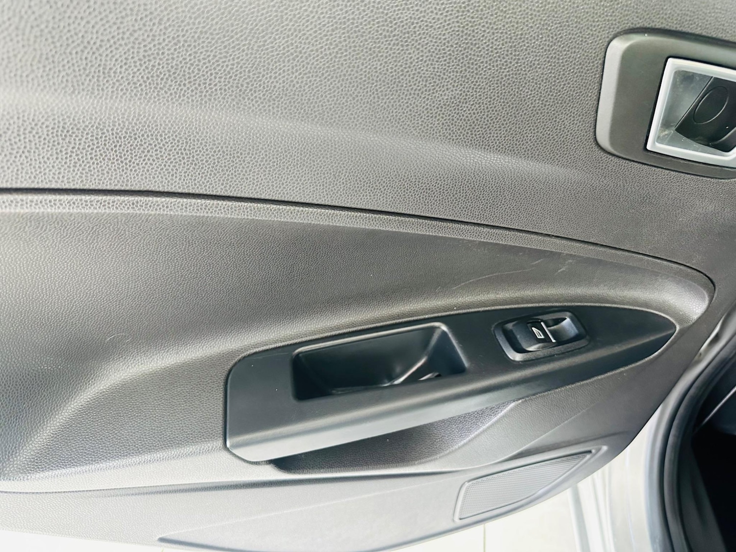 Used Ford Fiesta 2014 for sale - 76423277: Photo 45