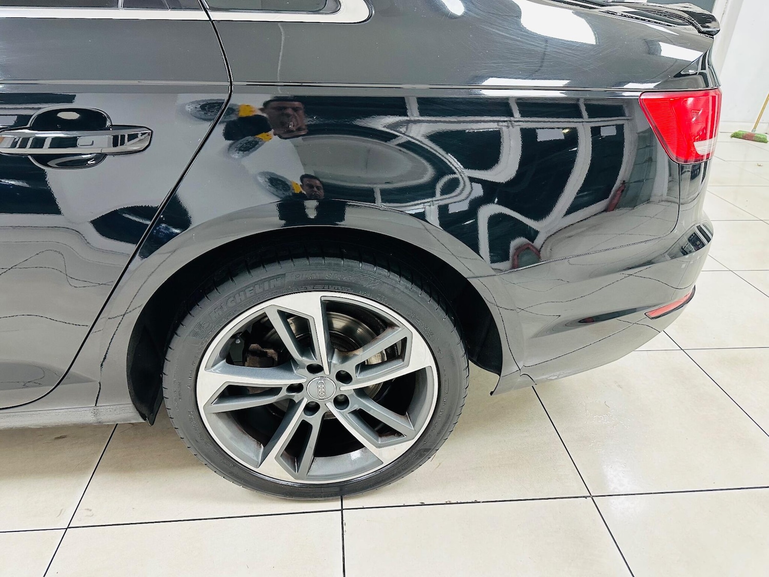 Used Audi A4 2017 for sale - 77202519: Photo 34