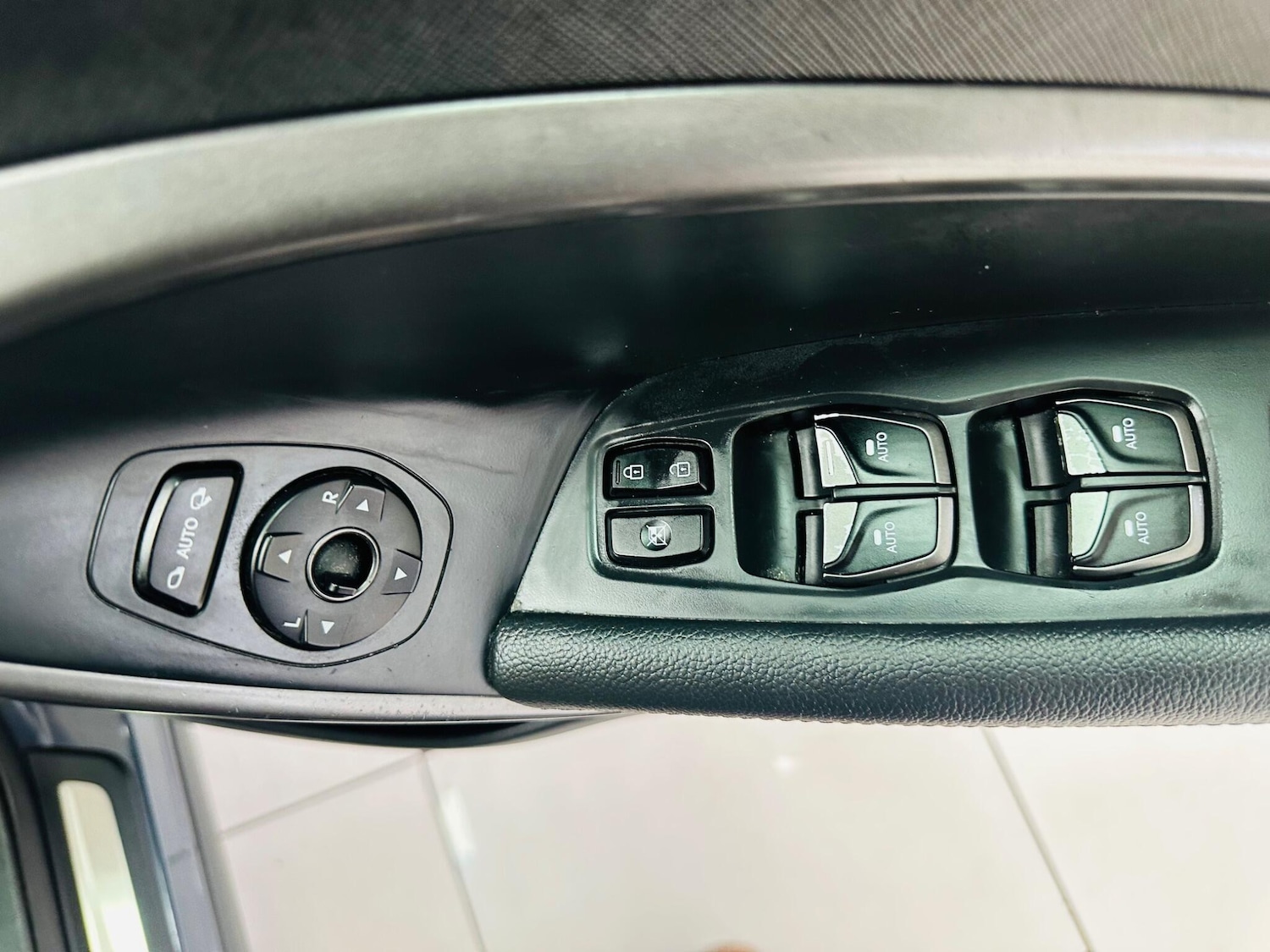 Used Hyundai Santa Fe 2018 for sale - 77769181: Photo 26