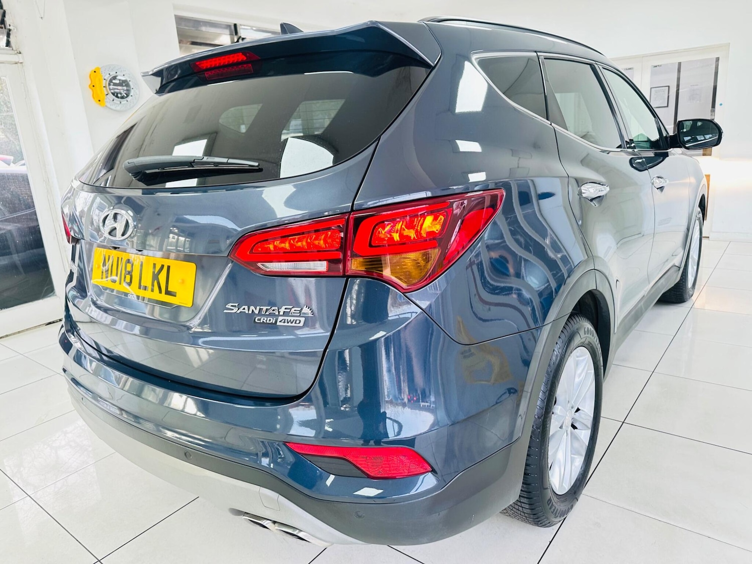 Used Hyundai Santa Fe 2018 for sale - 77769181: Photo 27