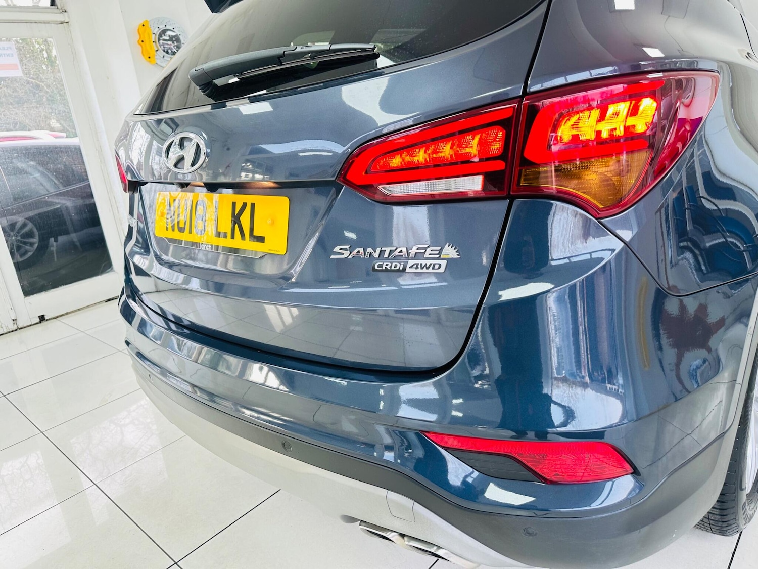 Used Hyundai Santa Fe 2018 for sale - 77769181: Photo 41