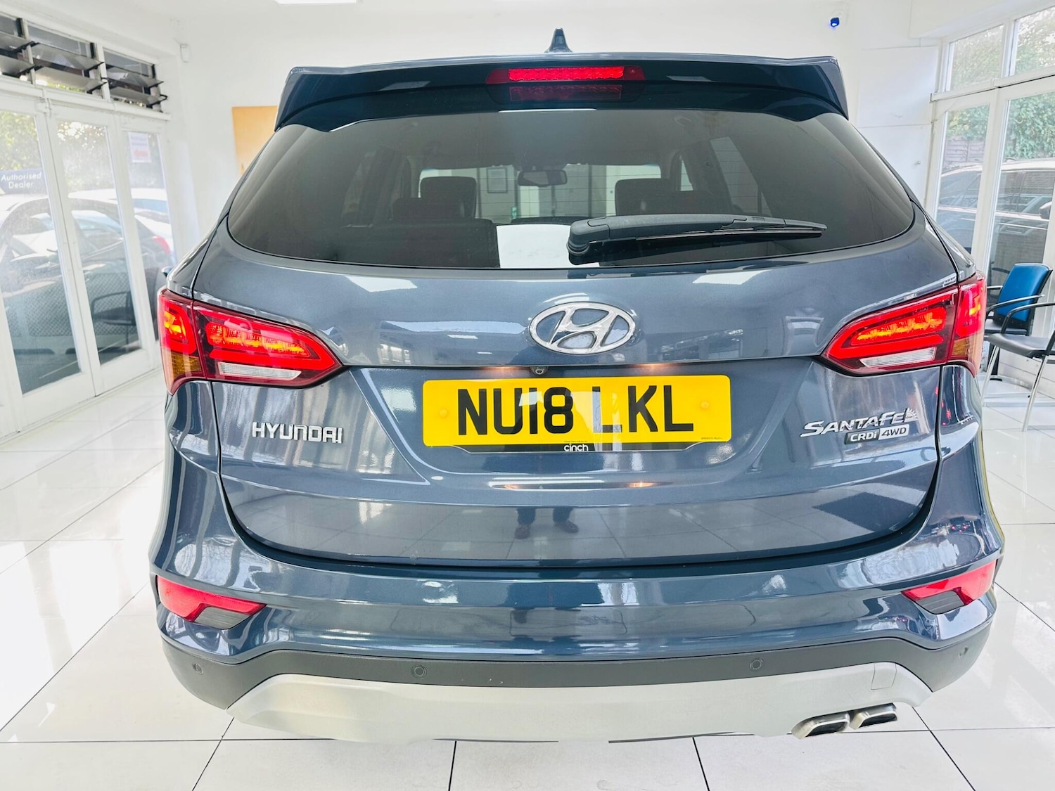 Used Hyundai Santa Fe 2018 for sale - 77769181: Photo 6