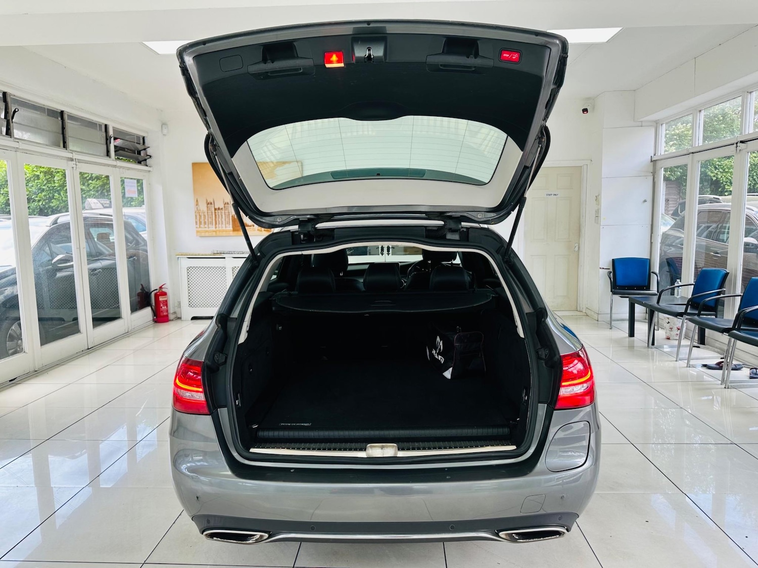 Used Mercedes-Benz C Class 2016 for sale - 76912818: Photo 7