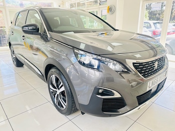 Used Peugeot 5008 2018 for sale - 78934918: Photo